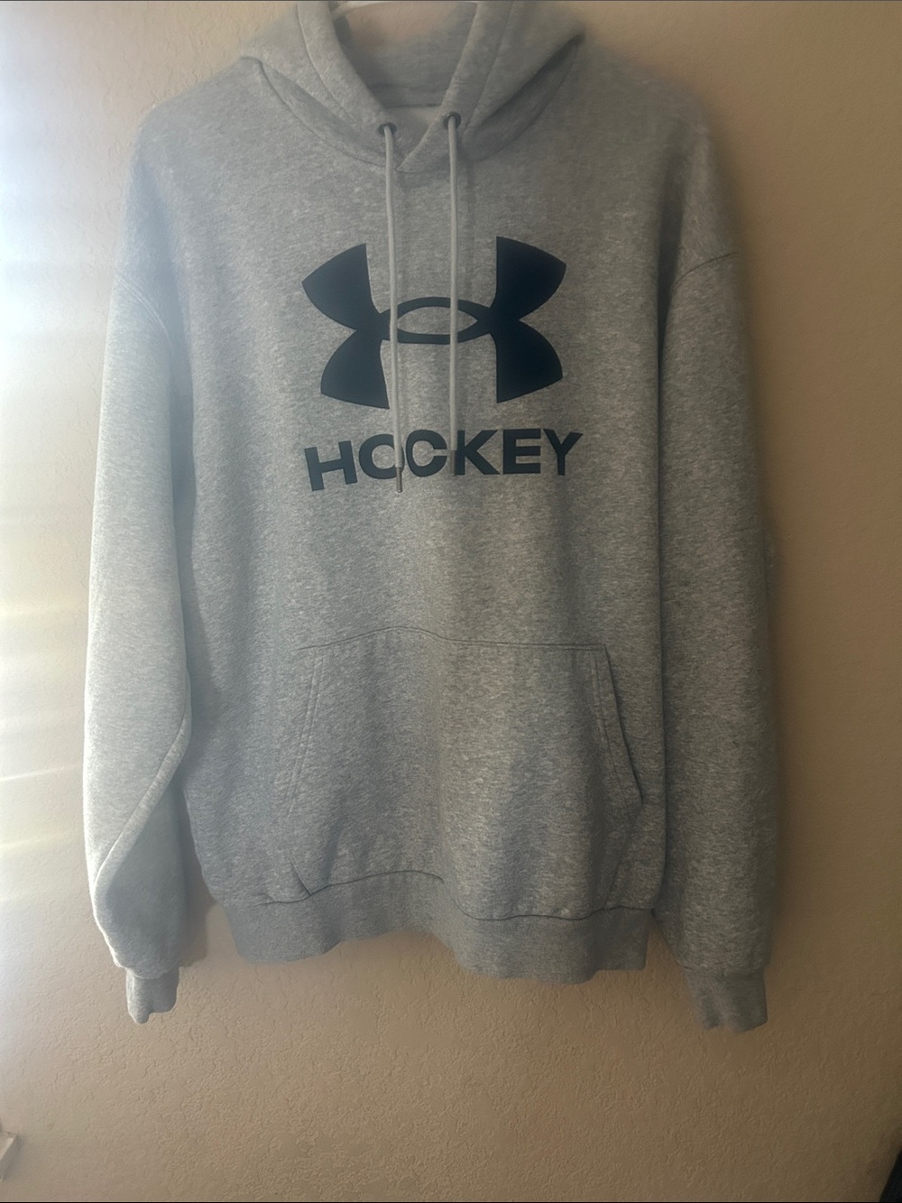Under Armour Gray Pullover Hoodie with Hockey Logo